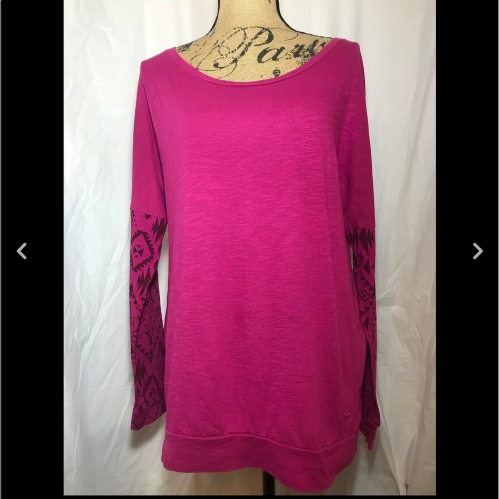 Victoria’s Secret Pink Fuchsia Dolman Sleeve Aztec